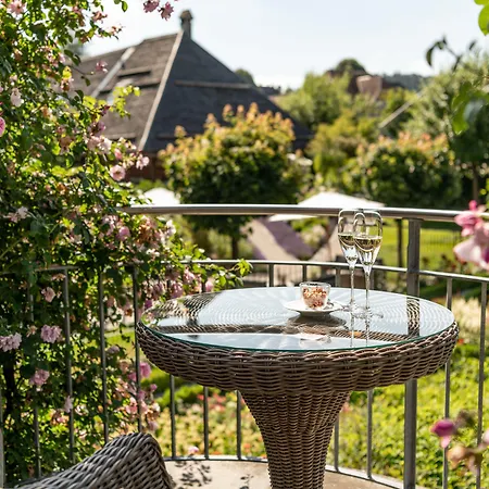 Romantik Hotel Baeren Duerrenroth 3*