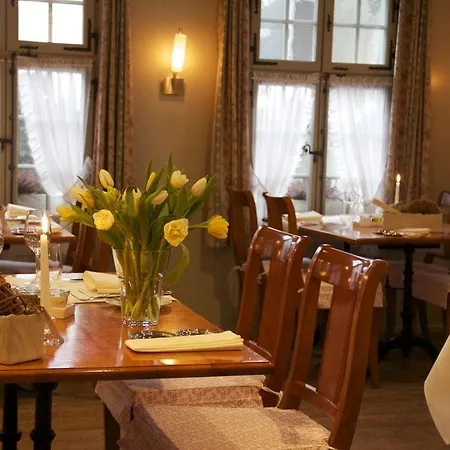 Romantik Bären Semesteranläggning (resort) 3*